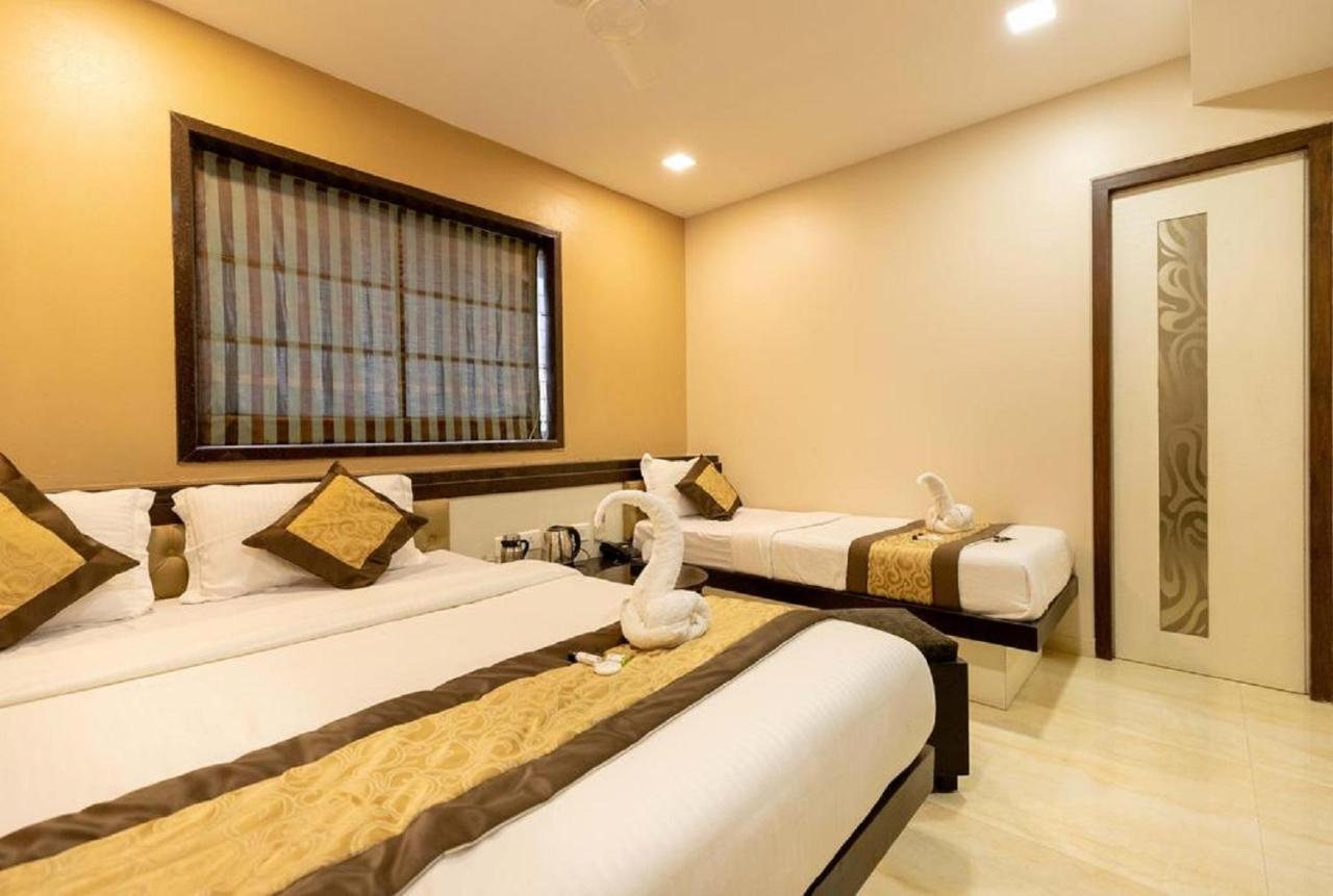 Hotel The Westend Green New Delhi Eksteriør billede