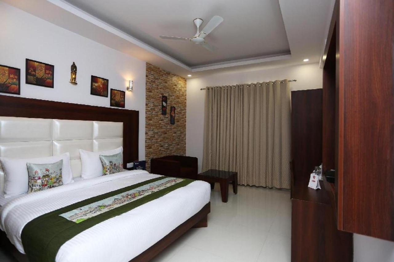 Hotel The Westend Green New Delhi Eksteriør billede