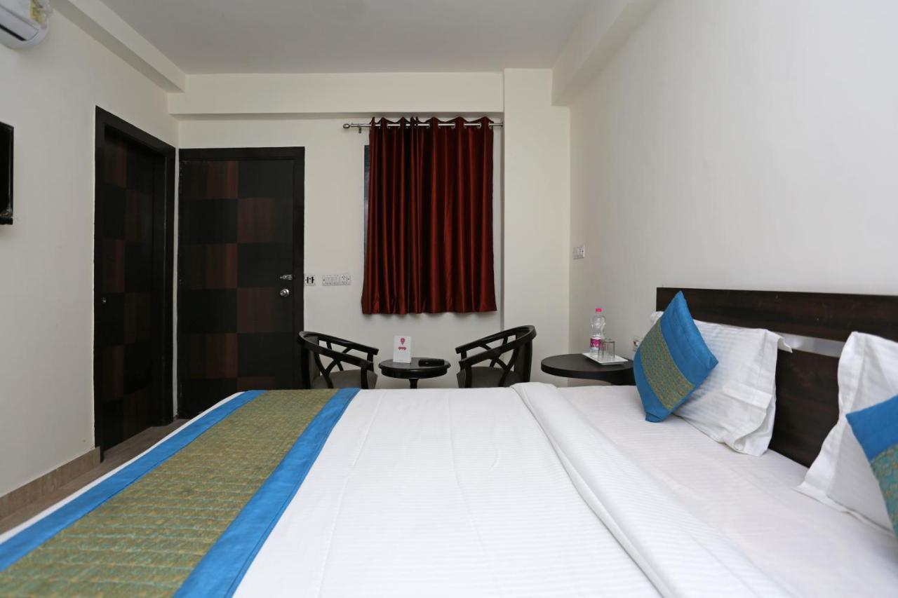Hotel The Westend Green New Delhi Eksteriør billede