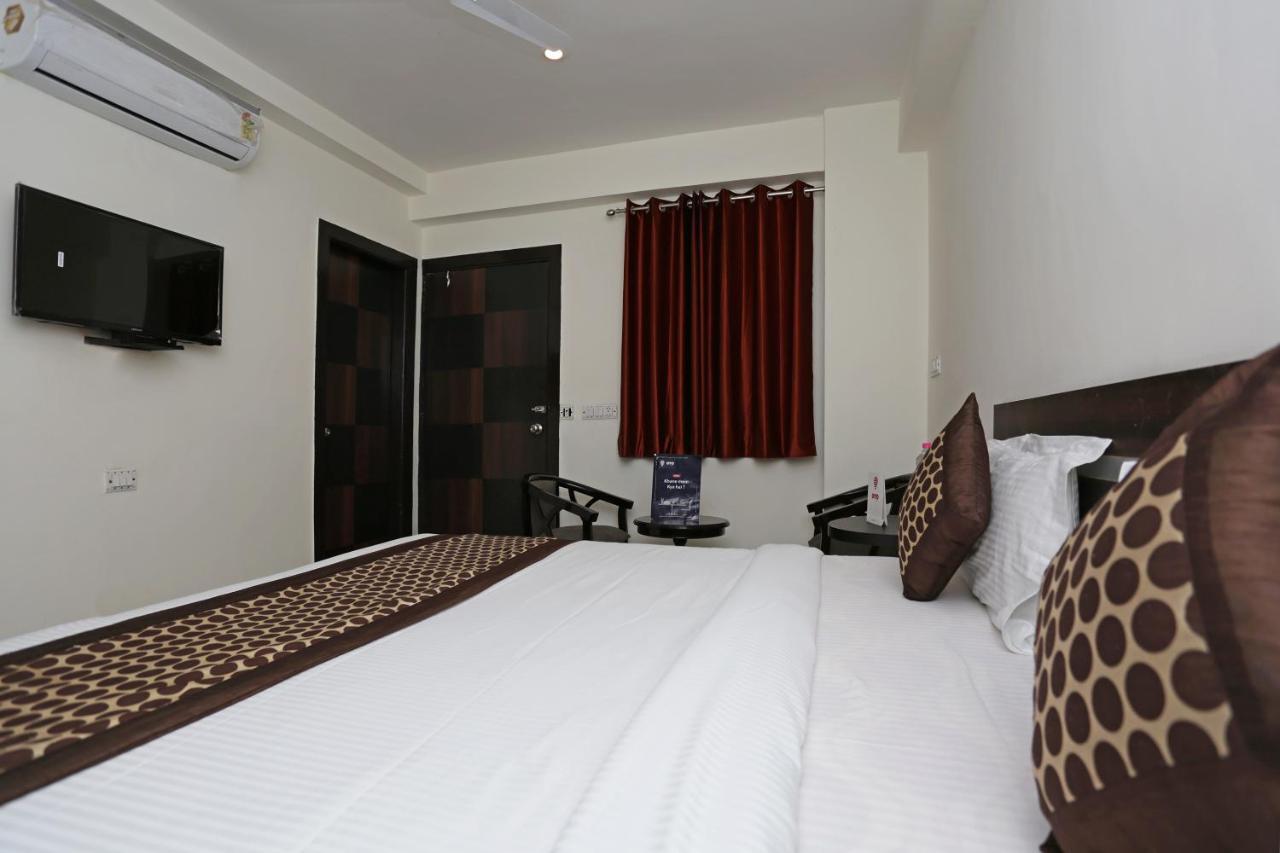 Hotel The Westend Green New Delhi Eksteriør billede